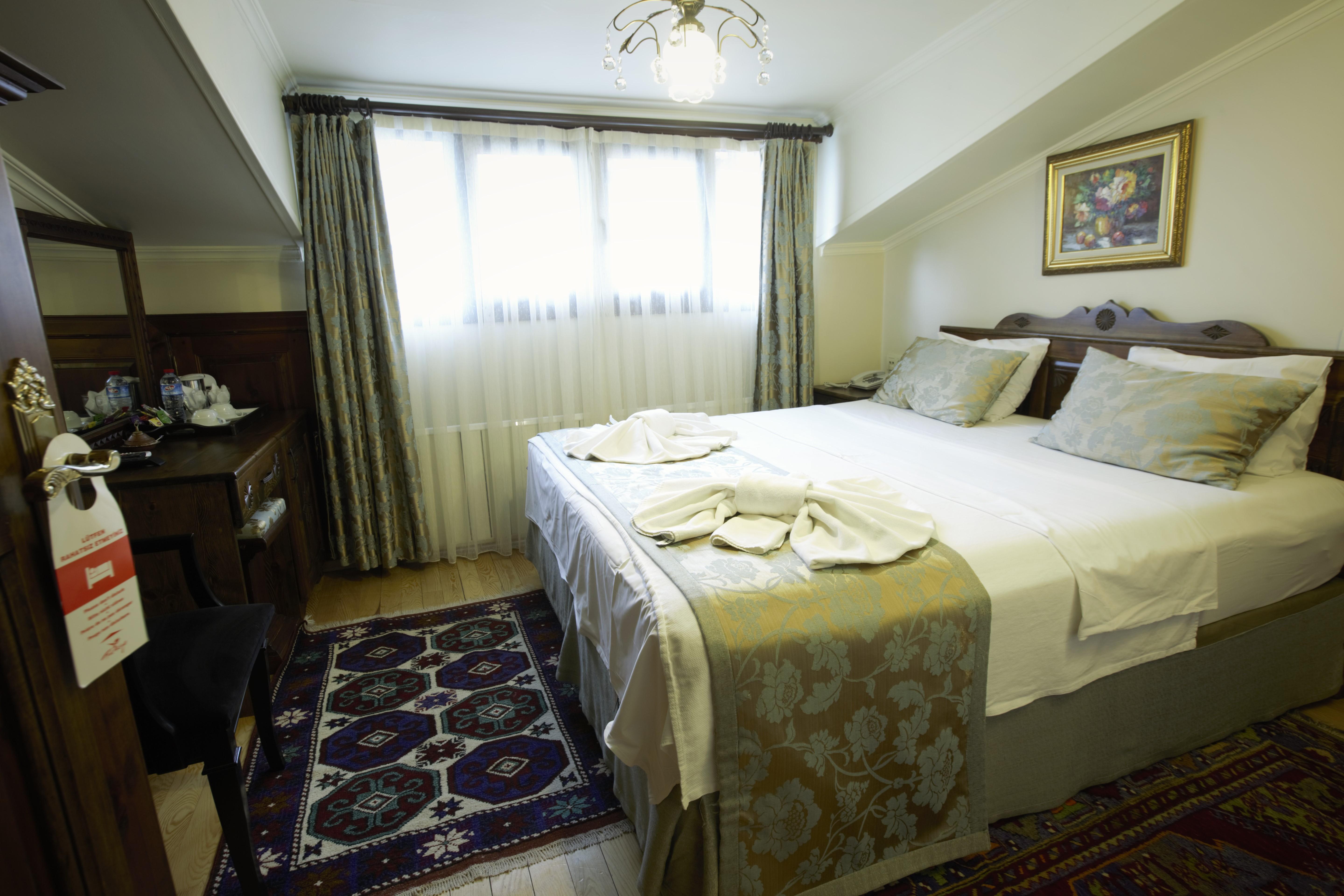 Oba Hotel Istanbul Bagian luar foto