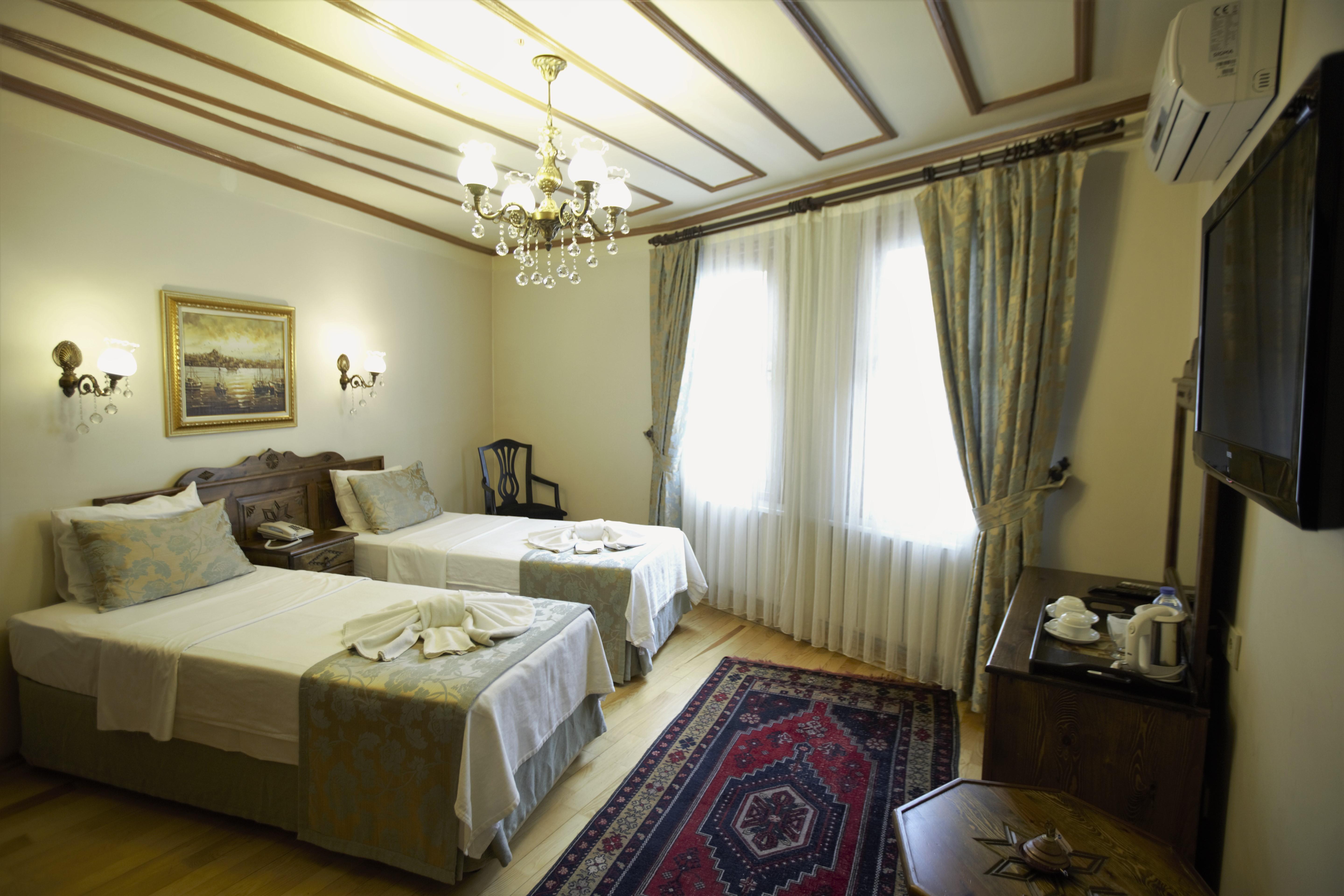 Oba Hotel Istanbul Bagian luar foto