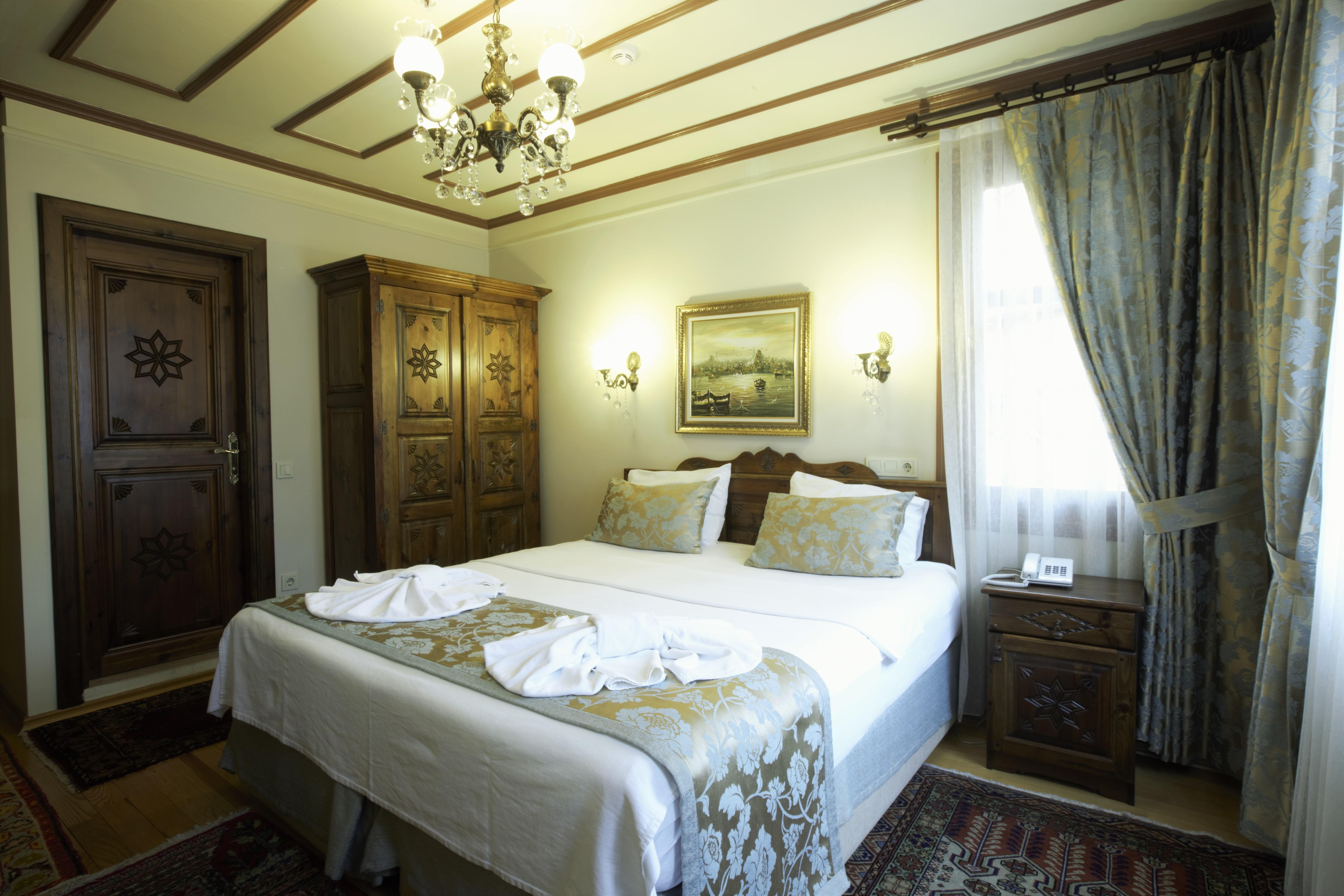 Oba Hotel Istanbul Bagian luar foto
