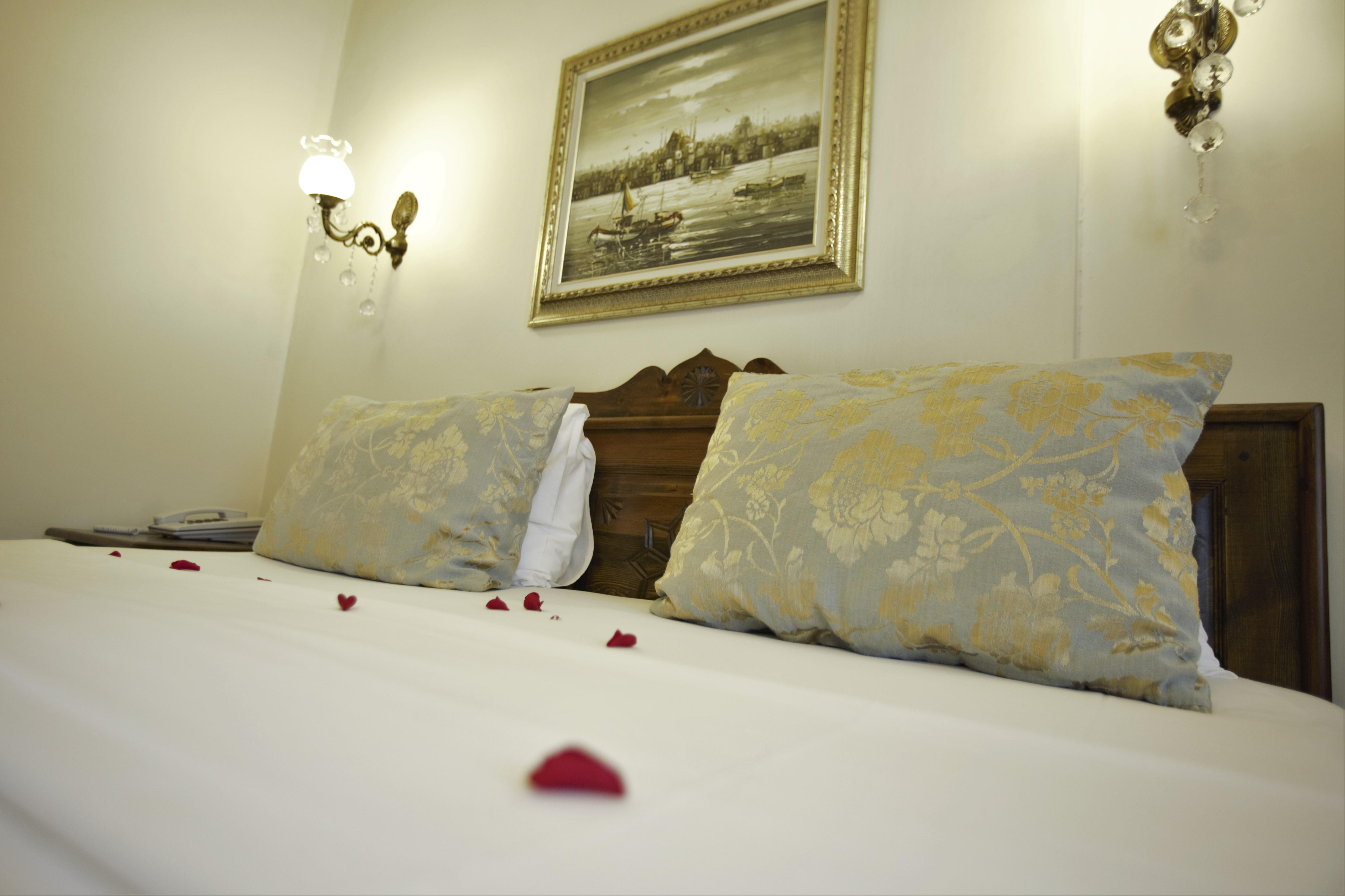 Oba Hotel Istanbul Bagian luar foto