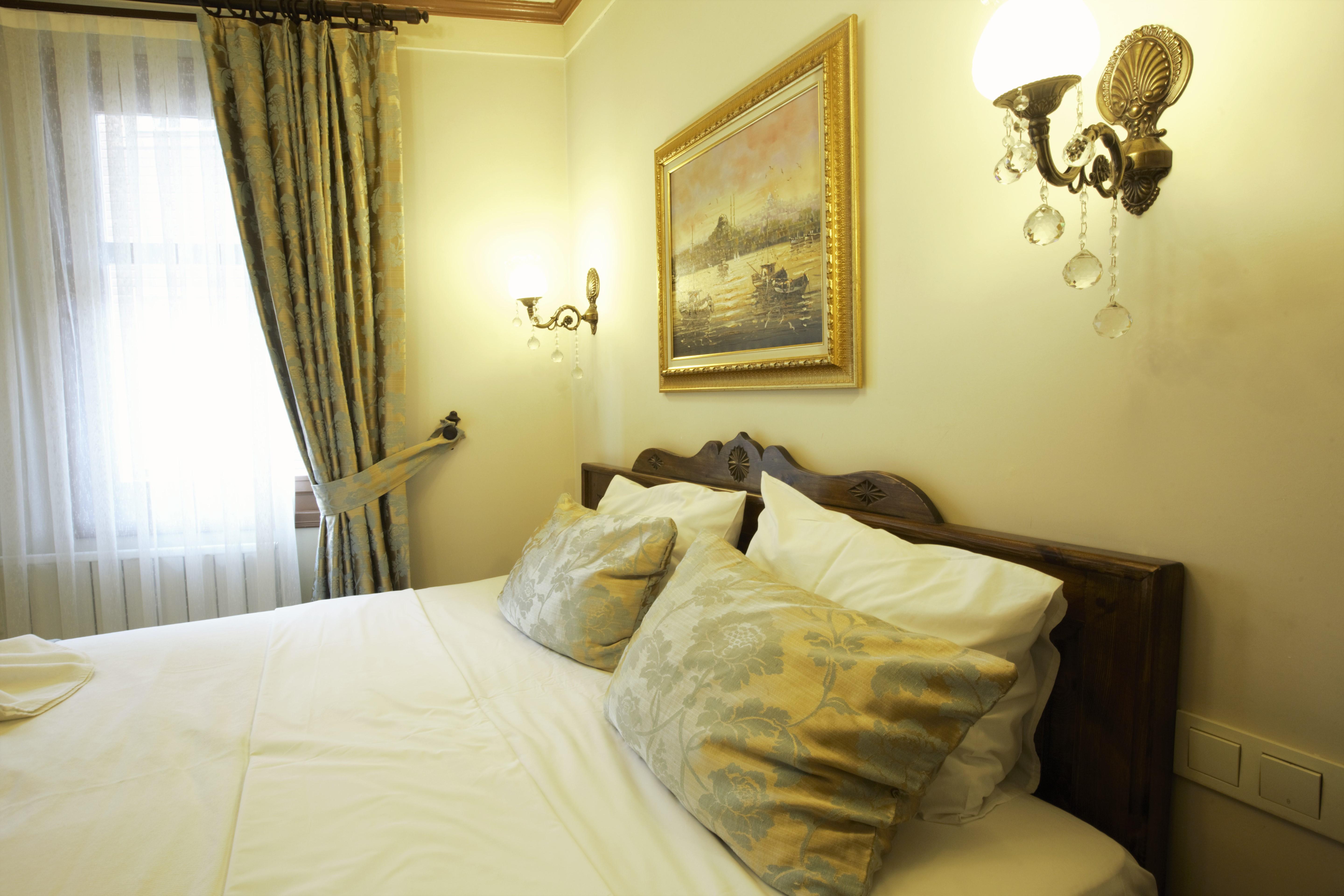 Oba Hotel Istanbul Bagian luar foto