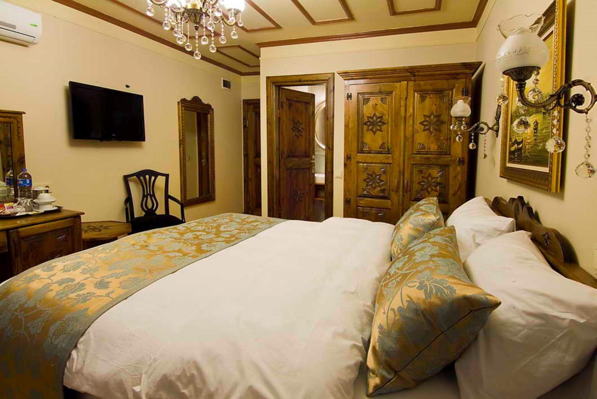 Oba Hotel Istanbul Bagian luar foto
