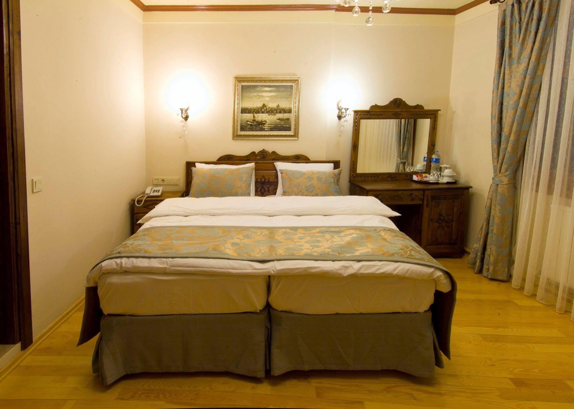 Oba Hotel Istanbul Bagian luar foto
